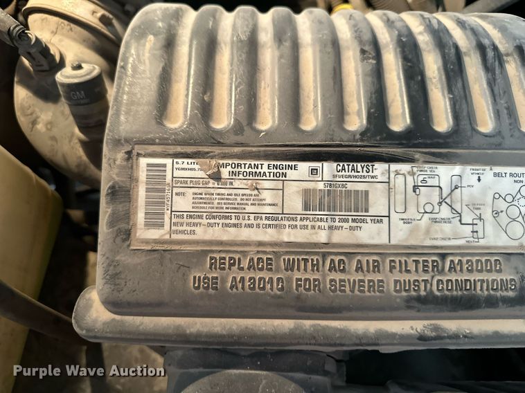 2000 Chevrolet C3500 flatbed pickup truck in Conception Junction, MO