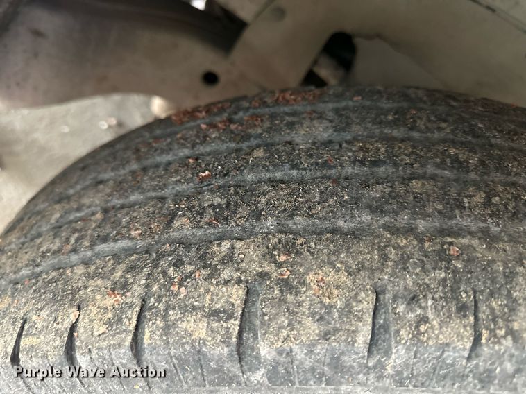 image for item NL9291 2000 Chevrolet C3500  flatbed pickup truck