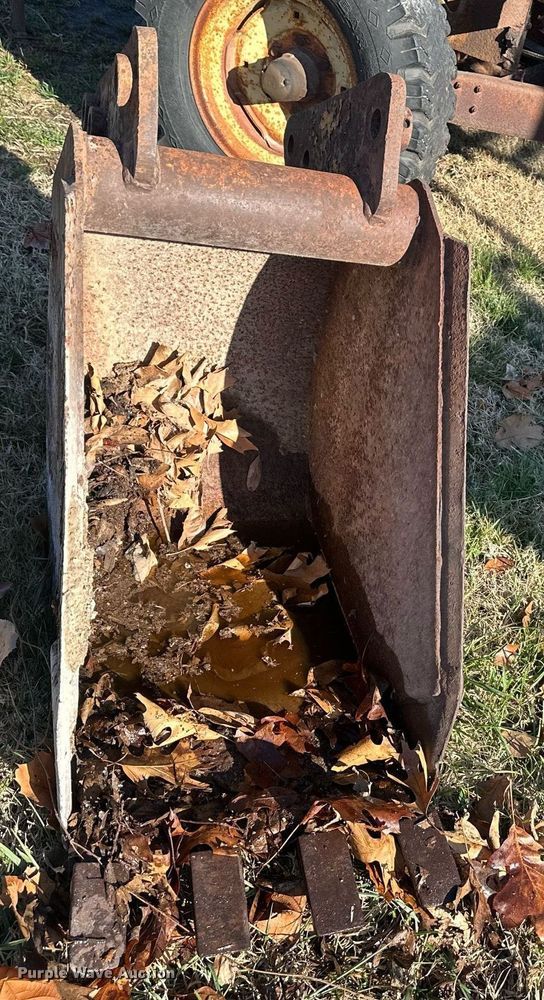 image for item NL9303 (2) buckets