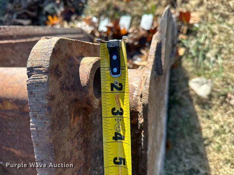 image for item NL9303 (2) buckets