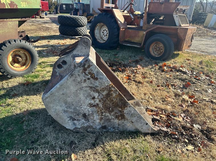 image for item NL9303 (2) buckets