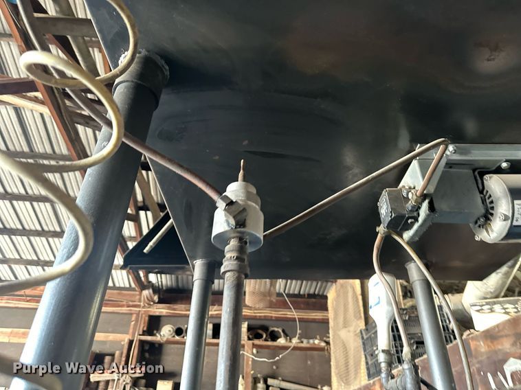 image for item NL9313 Lanair HI-320  used oil heater