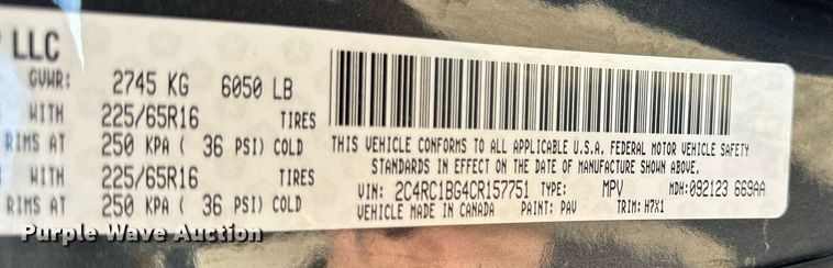 image for item NM9083 2012 Chrysler Town & Country  van