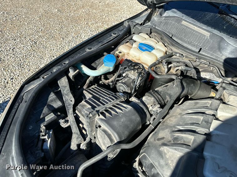 image for item NM9084 2012 Volkswagen Touareg TDI  SUV