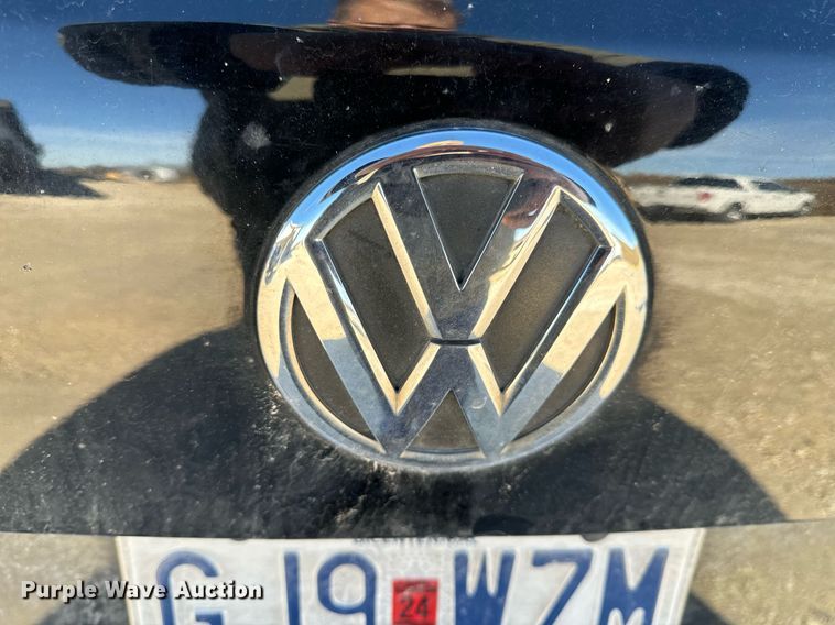 image for item NM9084 2012 Volkswagen Touareg TDI  SUV