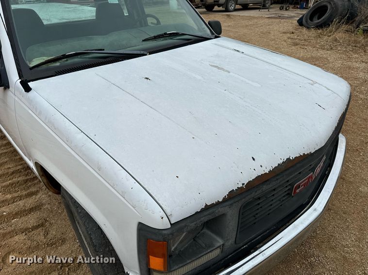 image for item NM9115 1998 GMC Sierra 1500 pickup truck