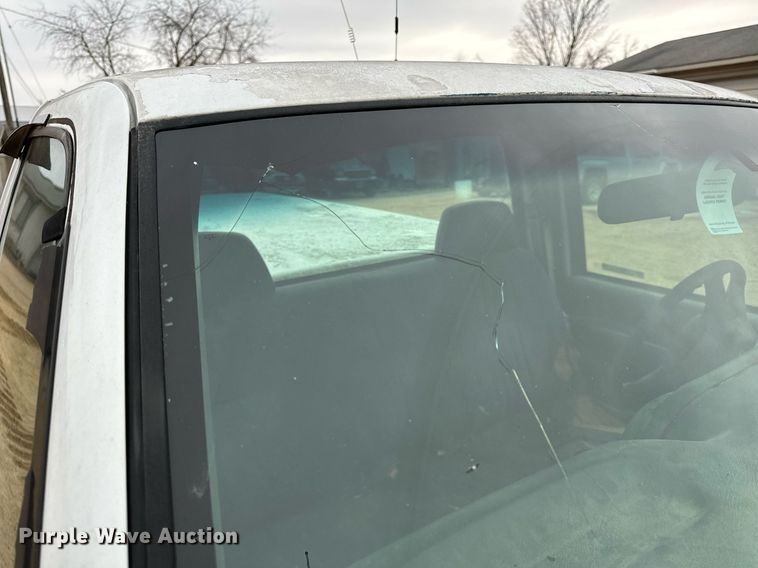 image for item NM9115 1998 GMC Sierra 1500 pickup truck