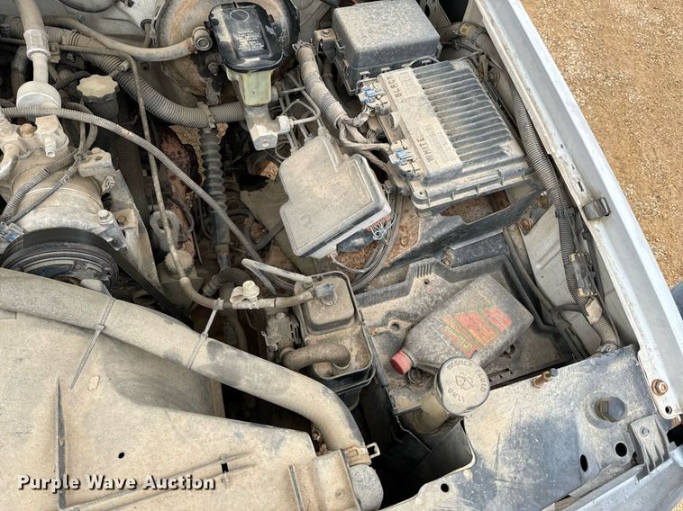 image for item NM9115 1998 GMC Sierra 1500 pickup truck