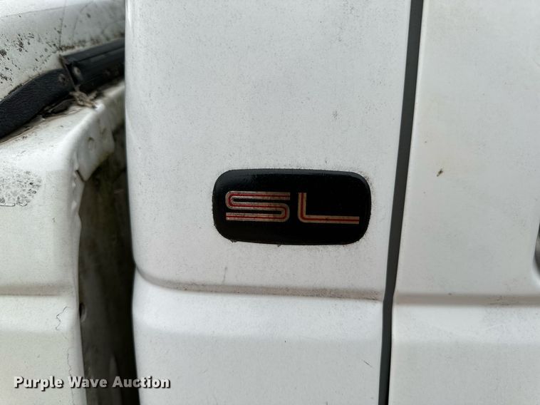 image for item NM9115 1998 GMC Sierra 1500 pickup truck