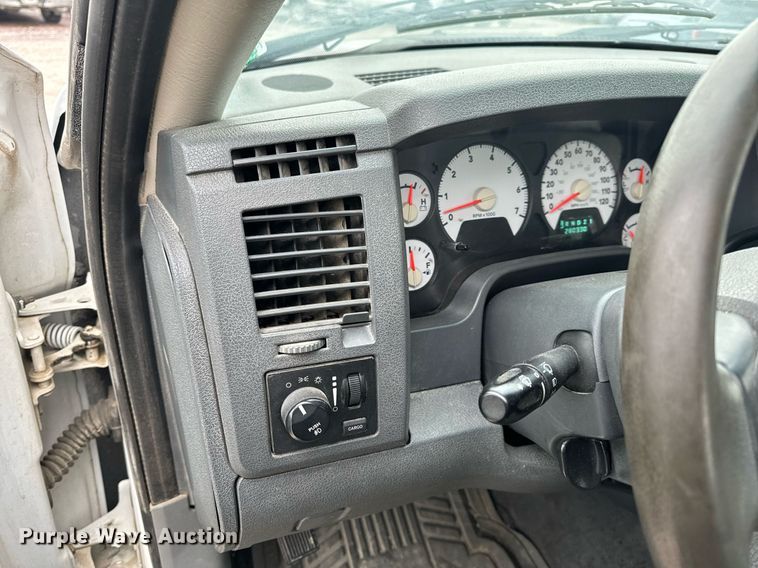 image for item NM9134 2006 Dodge Ram 1500  Quad Cab pickup truck