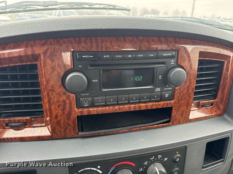 image for item NM9134 2006 Dodge Ram 1500  Quad Cab pickup truck