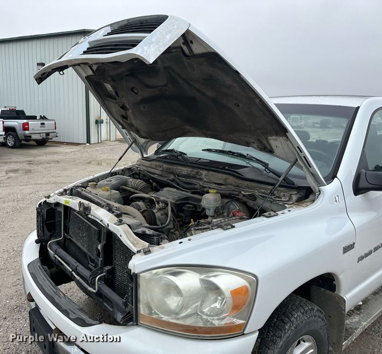 image for item NM9134 2006 Dodge Ram 1500  Quad Cab pickup truck