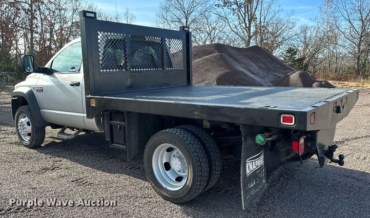 image for item NM9173 2010 Dodge Ram 4500HD  flatbed truck