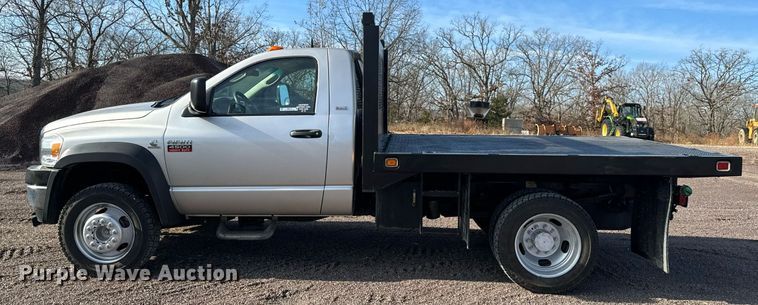 image for item NM9173 2010 Dodge Ram 4500HD  flatbed truck