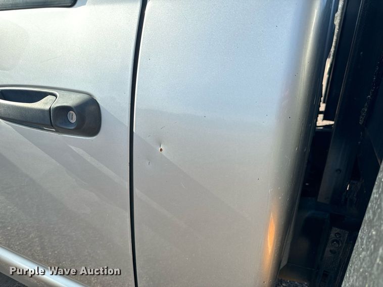 image for item NM9173 2010 Dodge Ram 4500HD  flatbed truck