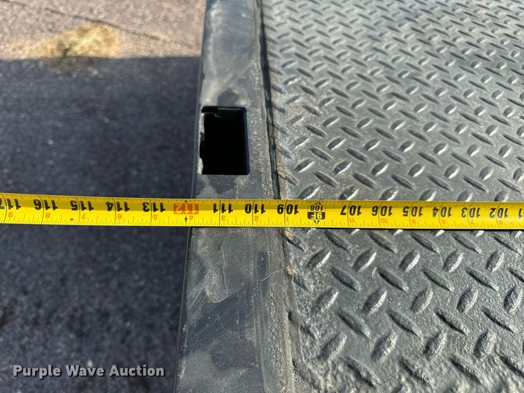 image for item NM9173 2010 Dodge Ram 4500HD  flatbed truck