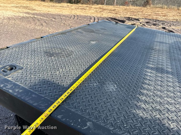 image for item NM9173 2010 Dodge Ram 4500HD  flatbed truck