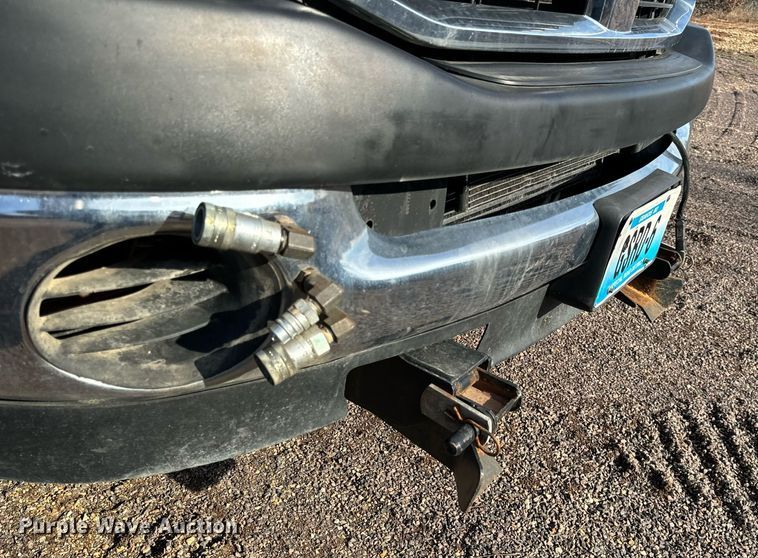 image for item NM9173 2010 Dodge Ram 4500HD  flatbed truck