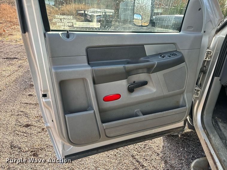 image for item NM9173 2010 Dodge Ram 4500HD  flatbed truck