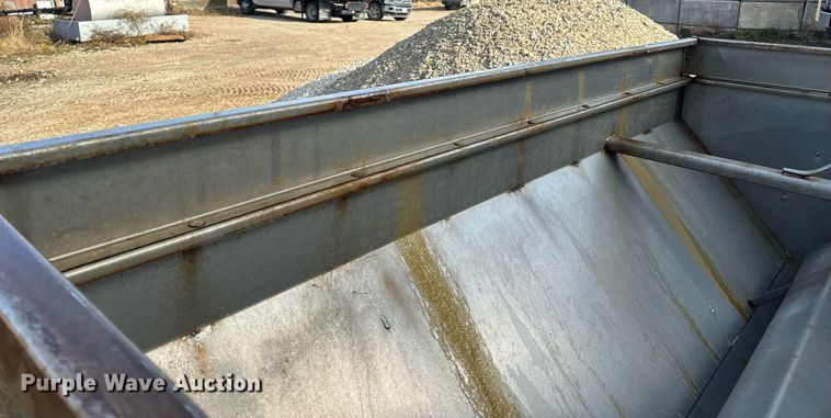 image for item NM9174 Snow plow and spreader