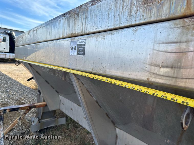 image for item NM9174 Snow plow and spreader