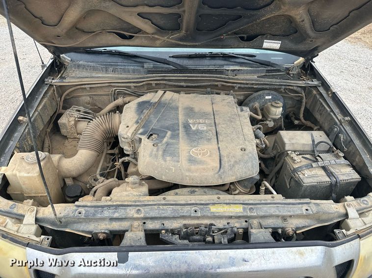 image for item NO9391 2010 Toyota Tacoma  Double Cab pickup truck