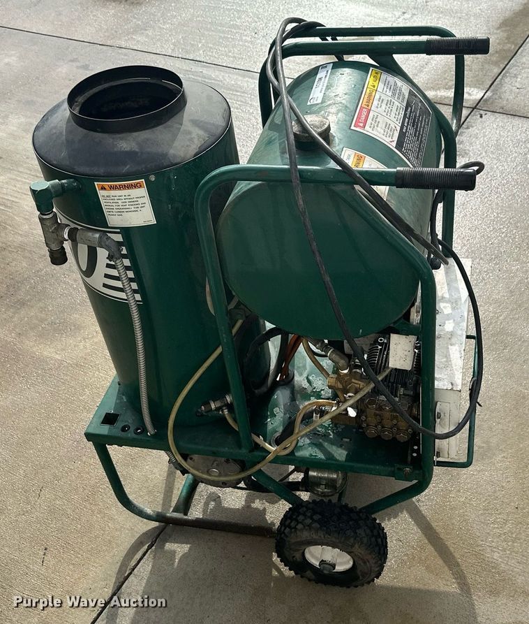 image for item NO9396 Hy-Flo 3112AE  pressure washer