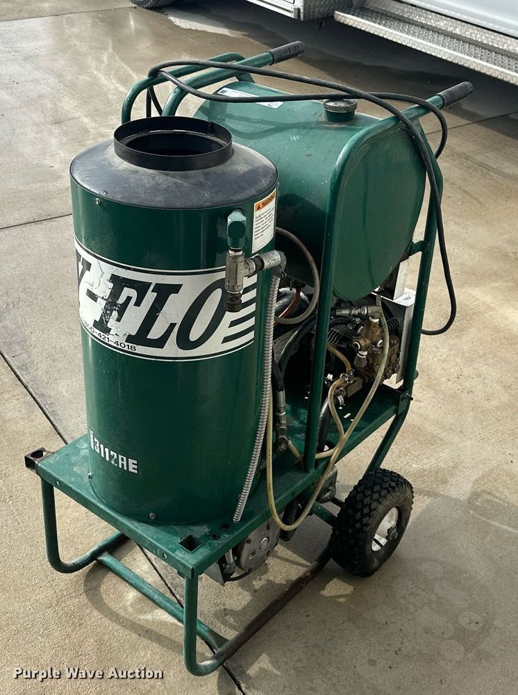 image for item NO9396 Hy-Flo 3112AE  pressure washer