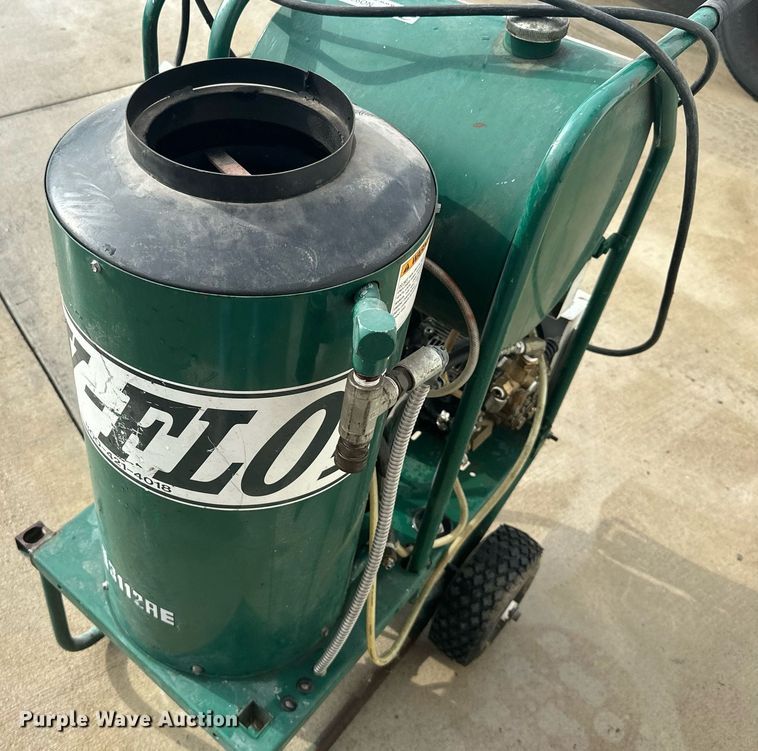 image for item NO9396 Hy-Flo 3112AE  pressure washer