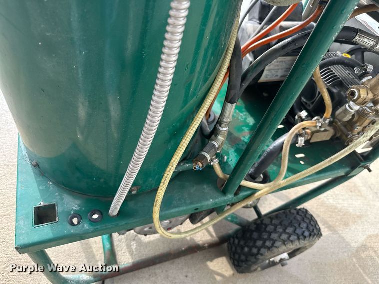 image for item NO9396 Hy-Flo 3112AE  pressure washer