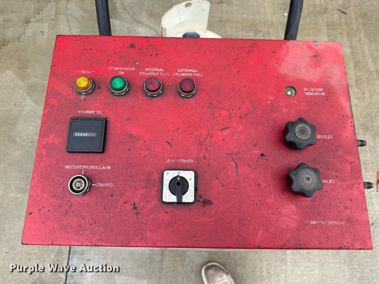 image for item NO9397 Mac Tools ACRRC 750  refrigerant recycling machine