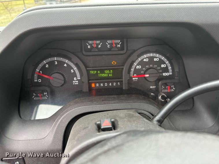 image for item NO9399 2019 Ford E450  van cab and chassis