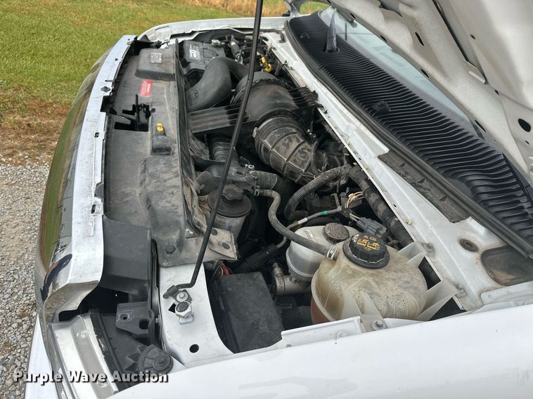 image for item NO9399 2019 Ford E450  van cab and chassis