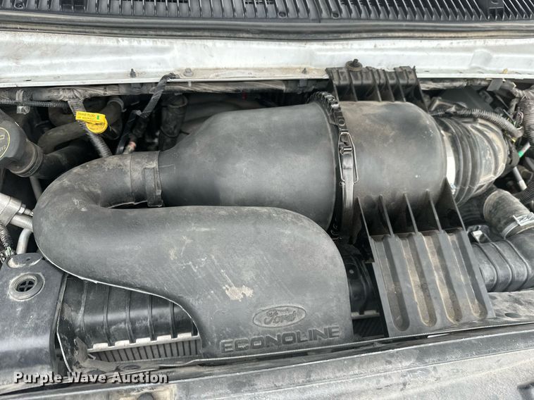 image for item NO9399 2019 Ford E450  van cab and chassis