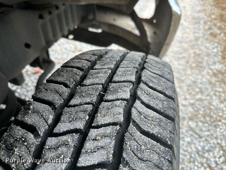 image for item NO9399 2019 Ford E450  van cab and chassis