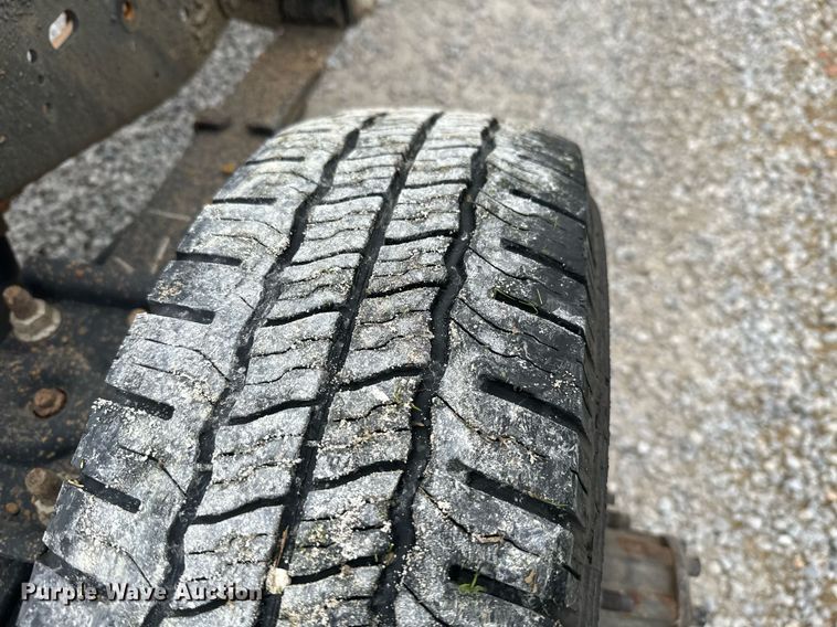 image for item NO9399 2019 Ford E450  van cab and chassis