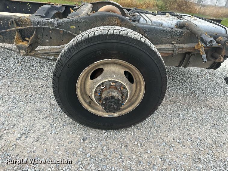 image for item NO9399 2019 Ford E450  van cab and chassis