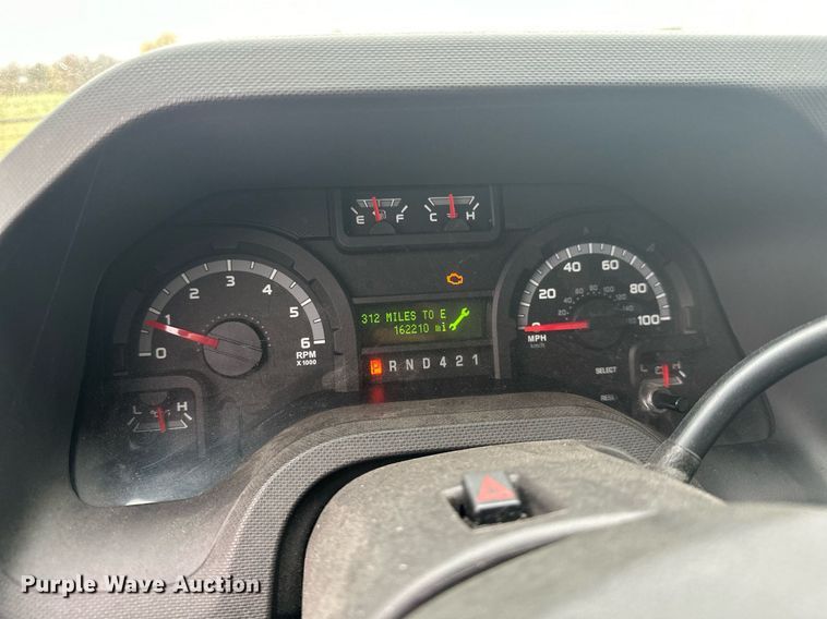 image for item NO9400 2017 Ford E450 Super Duty  van cab and chassis