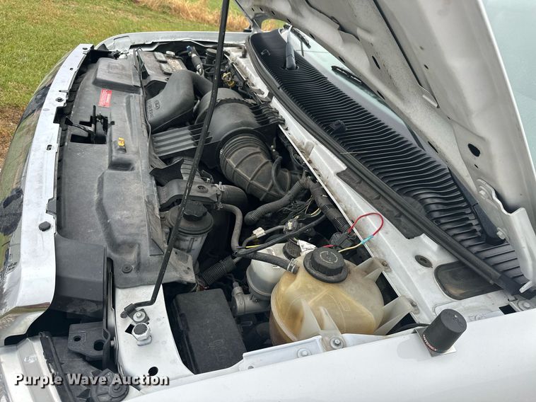 image for item NO9400 2017 Ford E450 Super Duty  van cab and chassis