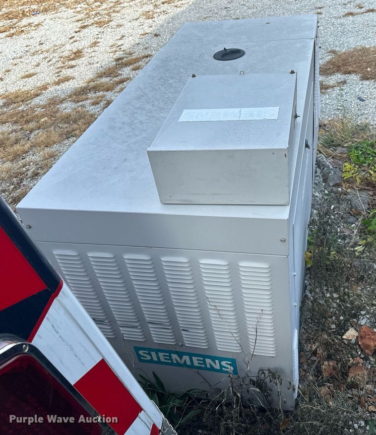 image for item NO9401 Siemens  generator