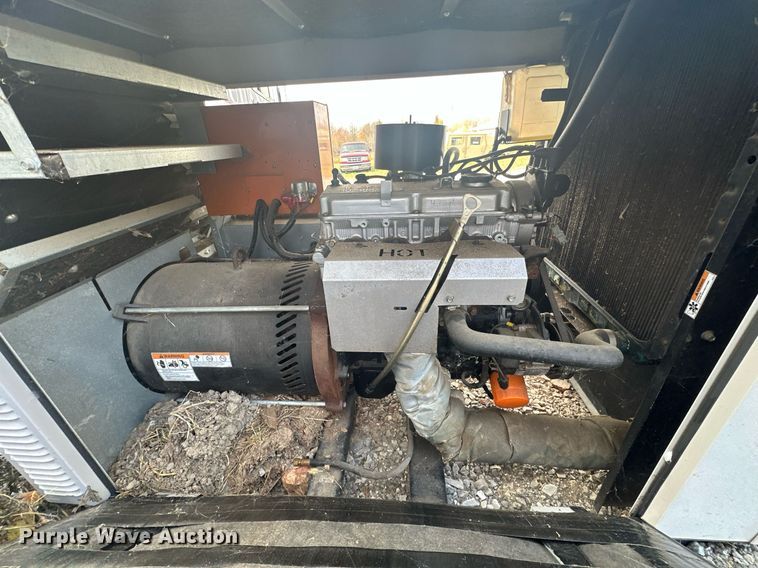 image for item NO9401 Siemens  generator