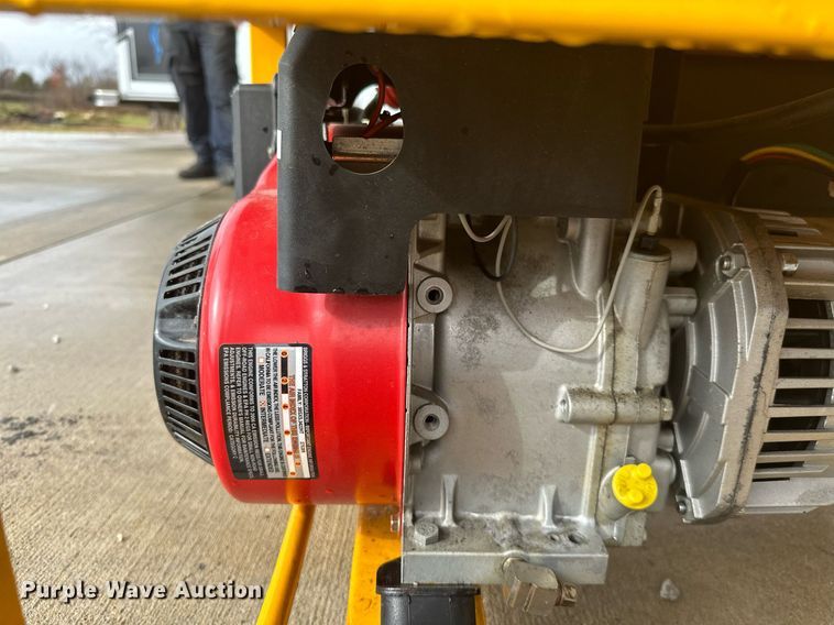 image for item NO9402 Titan Industrial 7000  generator