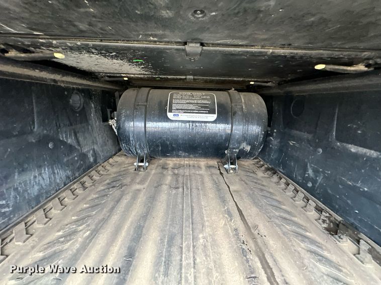 image for item NO9408 2011 Chevrolet Avalanche  pickup truck