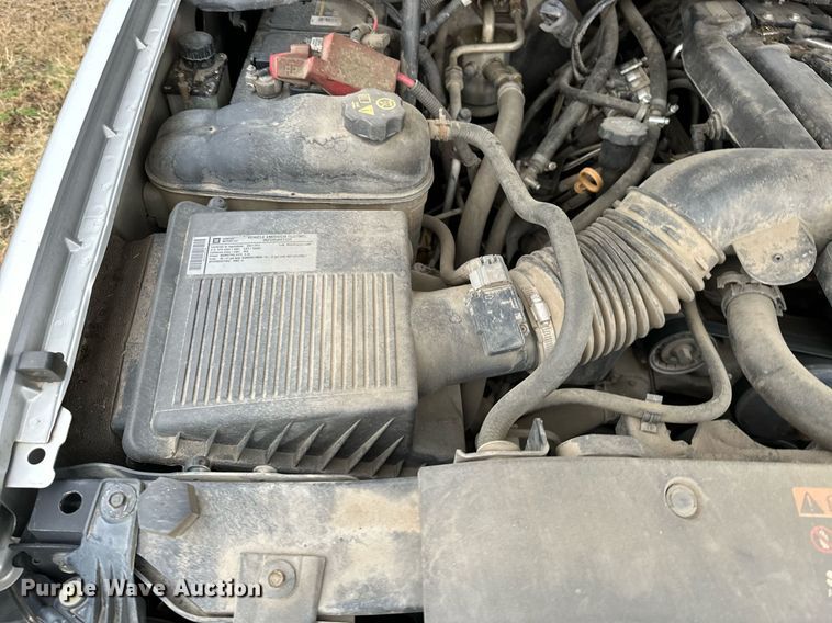 image for item NO9408 2011 Chevrolet Avalanche  pickup truck