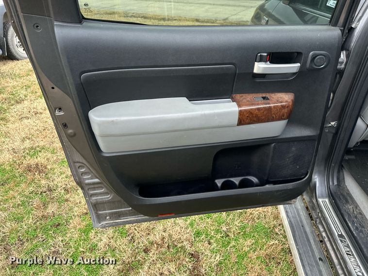 image for item NO9409 2011 Toyota Tundra Platinum  CrewMax pickup truck