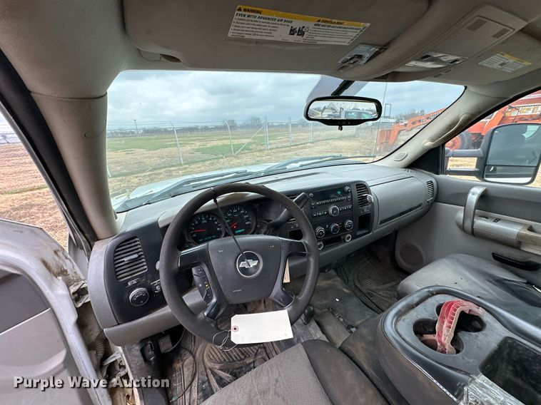 image for item NO9411 2008 Chevrolet Silverado 1500  Ext. Cab pickup truck