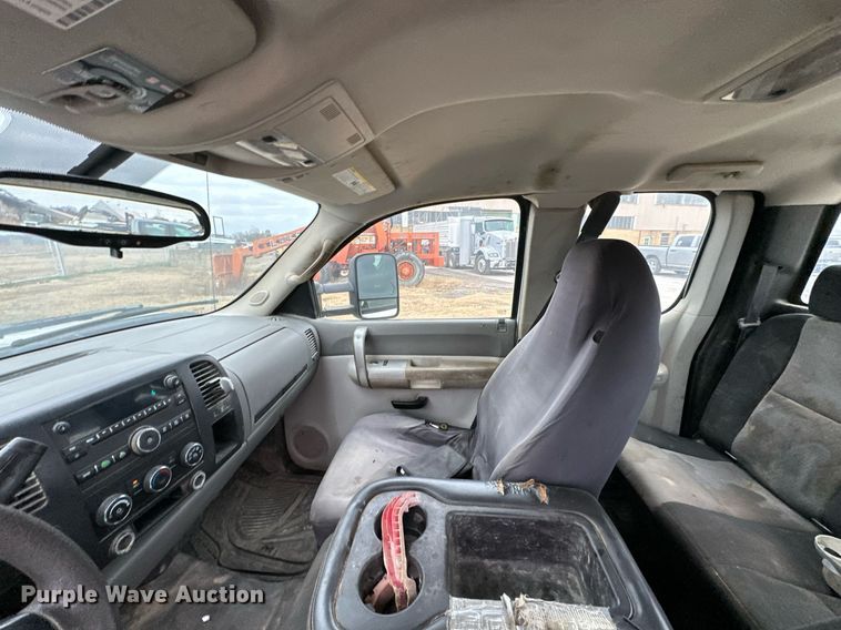 image for item NO9411 2008 Chevrolet Silverado 1500  Ext. Cab pickup truck