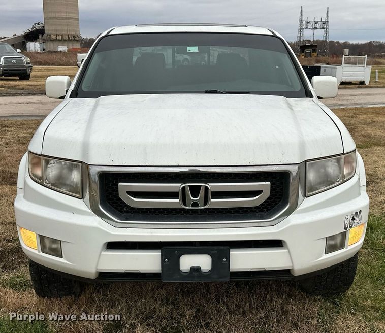 image for item NO9414 2011 Honda Ridgeline  pickup truck