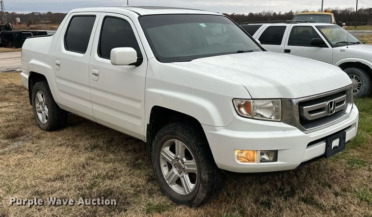 image for item NO9414 2011 Honda Ridgeline  pickup truck