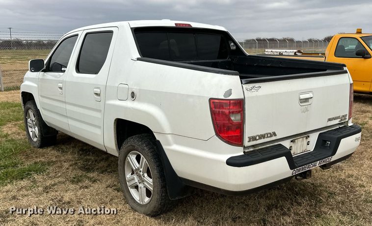 image for item NO9414 2011 Honda Ridgeline  pickup truck